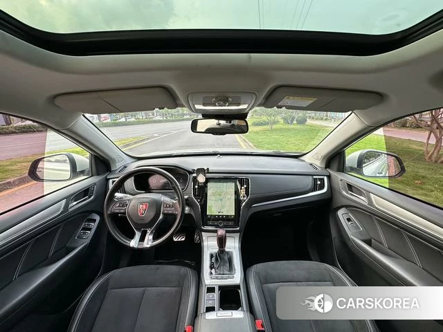 Roewe eRX5 id 4212902 из Китая 7