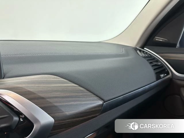 BMW X3 id 4275996 из Китая 21