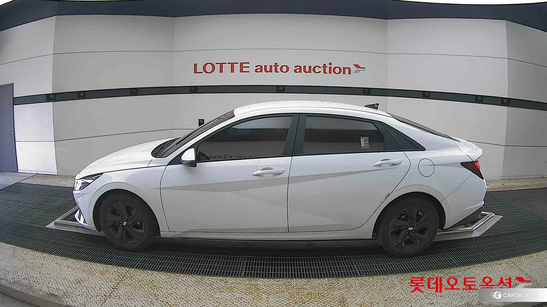 Hyundai Avante id 4289348 из Кореи 35