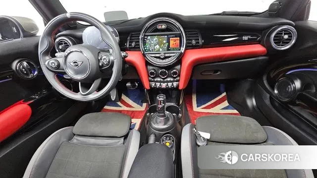 Mini Cooper S id 3468809 из Кореи 17