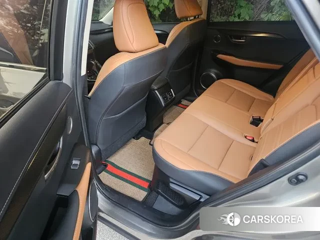 Lexus NX300h id 3323675 из Кореи 12