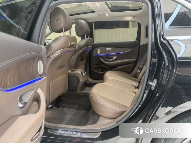 Mercedes-Benz E-class id 4221021 из Китая 9