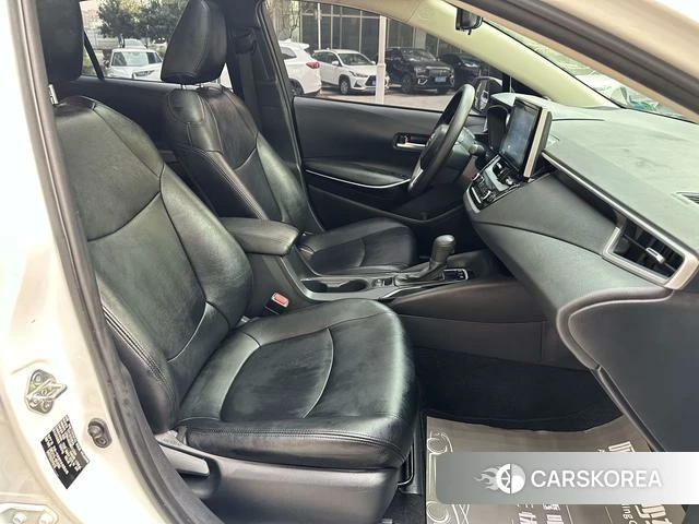 Toyota Corolla id 4219997 из Китая 19