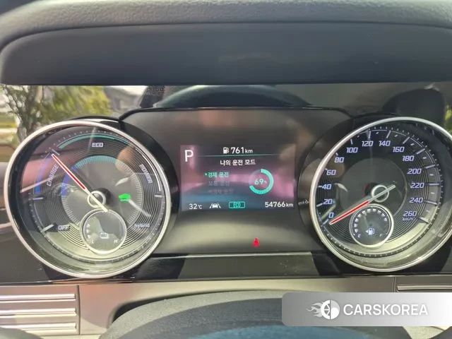 Hyundai The New Grandeur IG Hybrid id 3017737 из Кореи 17