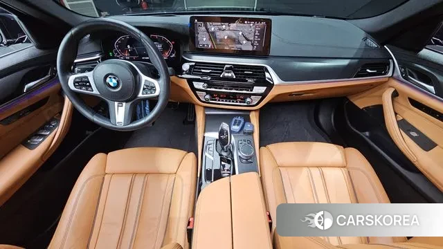 BMW 5 Series (G30) id 2989392 из Кореи 17