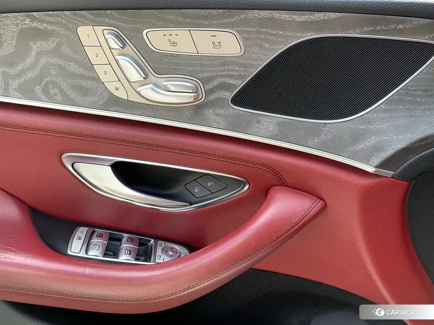 Mercedes-Benz CLS id 4600448 из Китая 30