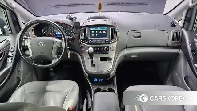 Hyundai The New Grand Starex id 3661853 из Кореи 17