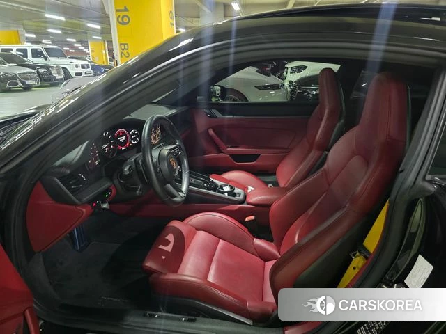 Porsche 911(992) id 4865011 из Кореи 12