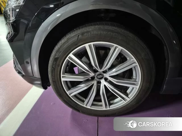 Audi Q8 (4M) id 4845839 из Кореи 17