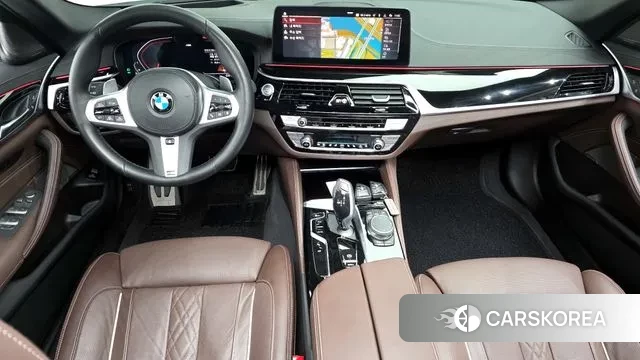 BMW 5 Series (G30) id 3645041 из Кореи 17