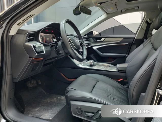 Audi A6L id 4255900 из Китая 7