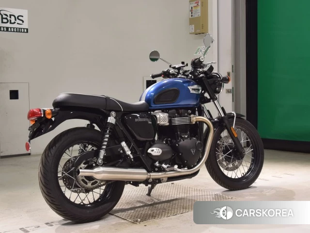 Triumph BONNEVILLE T100 2023 из Японии, фото 4