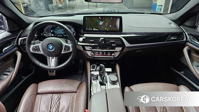 BMW 5 Series (G30) id 4624280 из Кореи 31