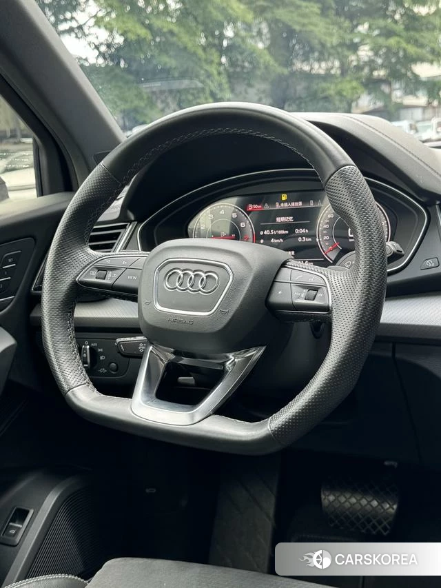 Audi Q5L Sportback id 4359171 из Китая 17
