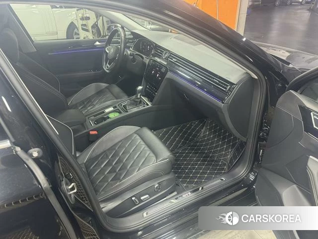 Volkswagen Magotan PHEV id 4335810 из Китая 7