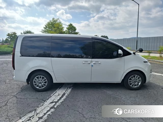 Hyundai Staria id 4948447 из Кореи 13