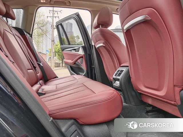 BMW iX3 id 4265701 из Китая 11