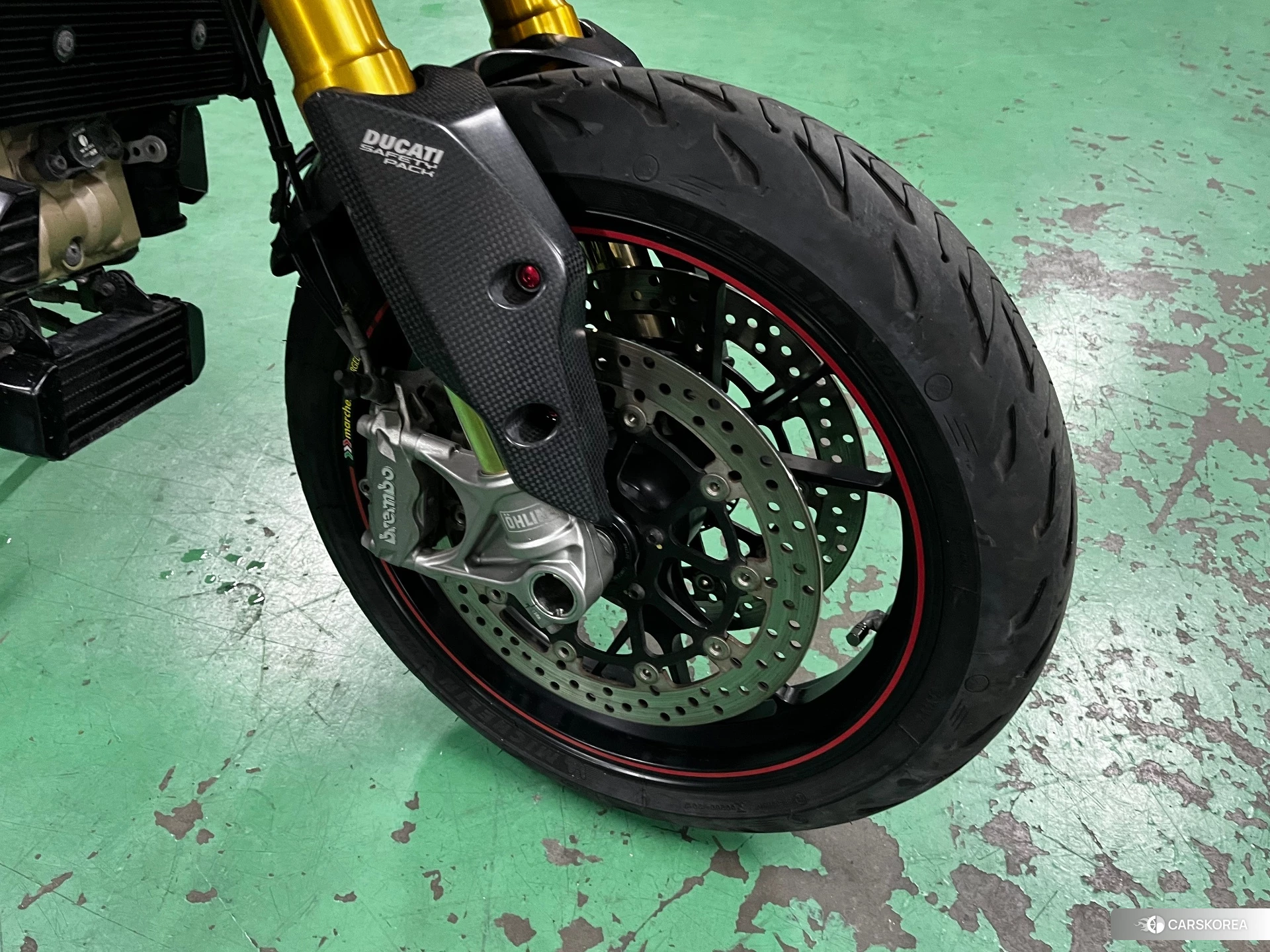 Ducati HYPERMOTARD 939 SP id 3951090 из Японии 7