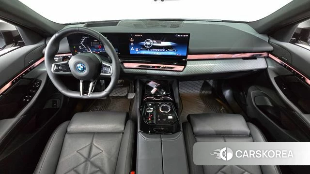 BMW 5 Series (G60) id 4767194 из Кореи 29
