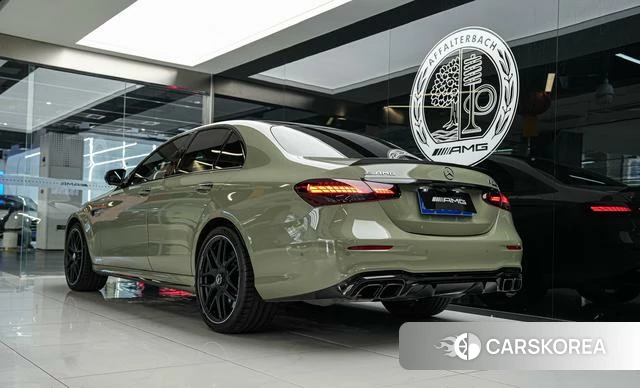 Mercedes-Benz E-class AMG id 4260002 из Китая 18