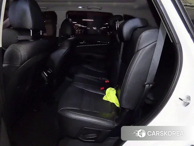 Kia The New Sorento id 2986356 из Кореи 17