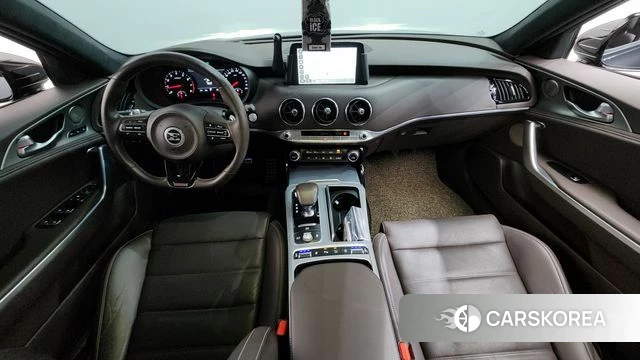 Kia Stinger id 3905429 из Кореи 17