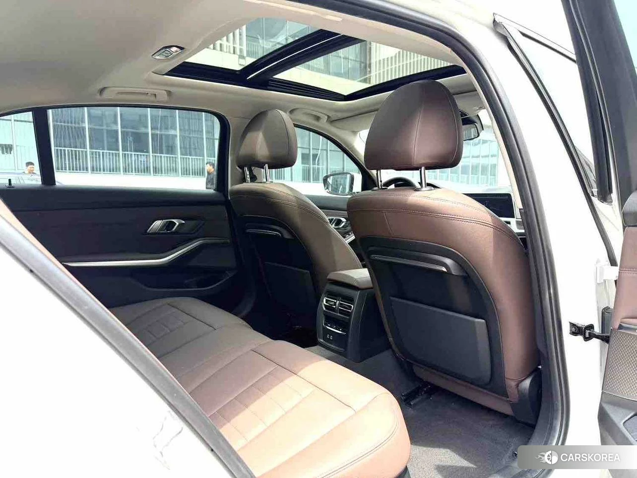BMW 3 series id 4492890 из Китая 12