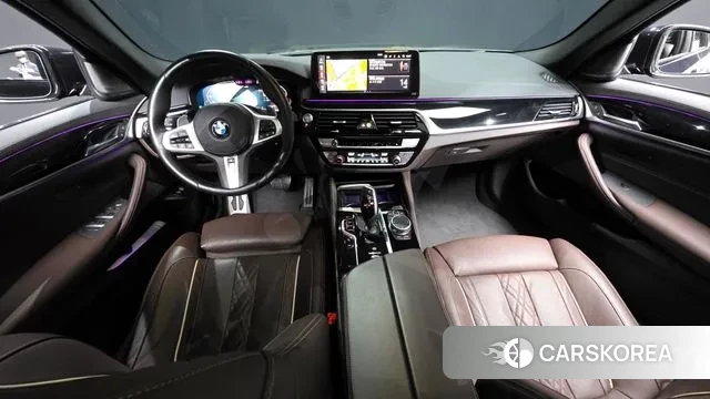 BMW 5 Series (G30) id 3366843 из Кореи 17