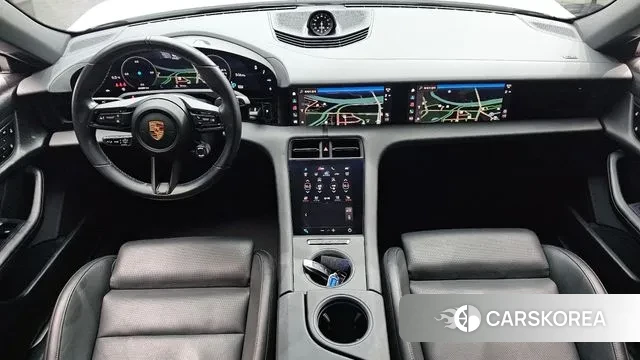 Porsche Taycan id 3411997 из Кореи 17