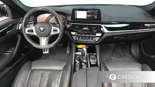 BMW 5 Series (G30) id 4662474 из Кореи 17
