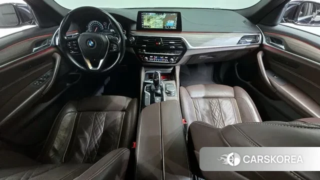 BMW 5 Series (G30) id 3484848 из Кореи 17