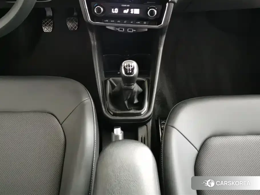 Skoda Rapid id 4589137 из Китая 13