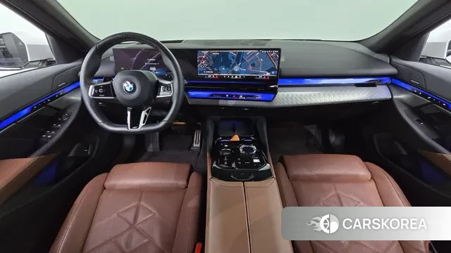 BMW 5 Series (G60) id 3462106 из Кореи 17