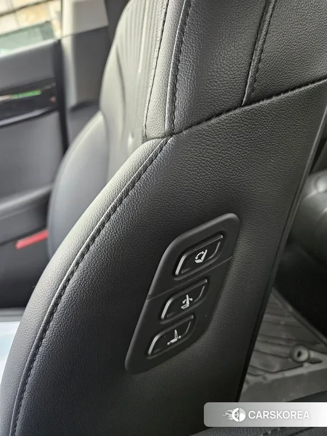 Hyundai Grandeur (GN7) id 3333532 из Кореи 7