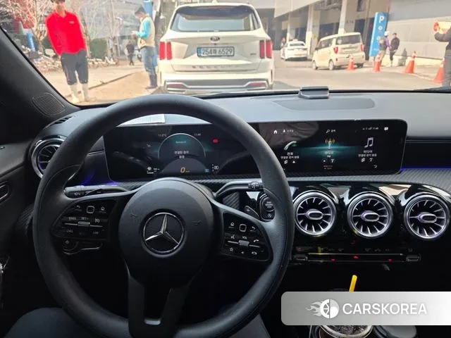 Mercedes-Benz A-Class W177 id 3788993 из Кореи 7