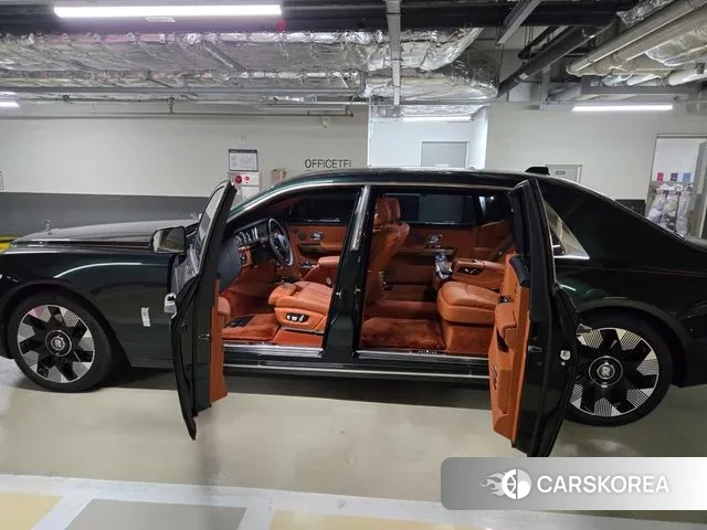 Rolls-Royce Phantom id 3512667 из Кореи 11