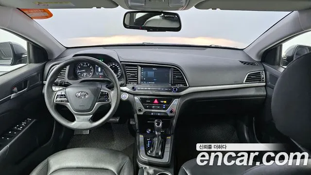 Hyundai Avante AD id 2391163 из Кореи 17