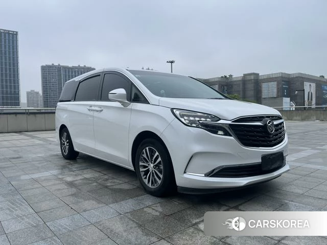 Buick GL8 id 4211751 из Китая 21