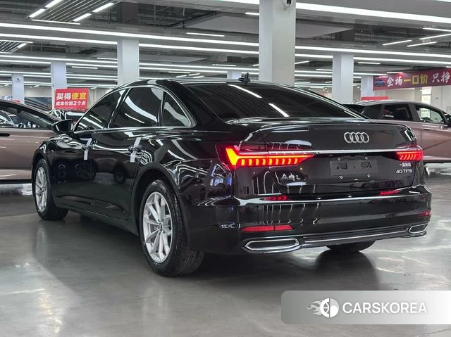 Audi A6L id 4258801 из Китая 13
