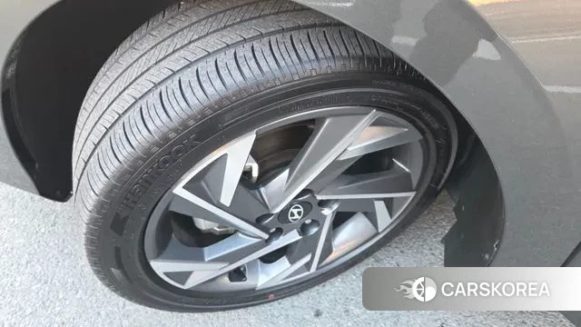 Hyundai The New Avante (CN7) id 3610383 из Кореи 17