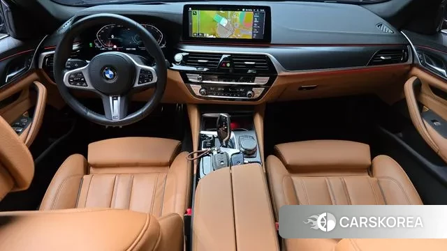 BMW 5 Series (G30) id 3058371 из Кореи 17