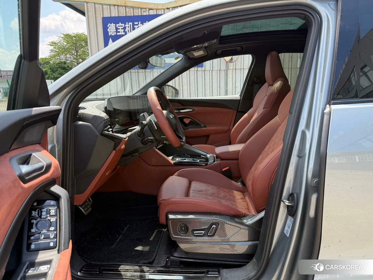 Audi Q5L id 4493158 из Китая 15