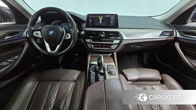 BMW 5 Series (G30) id 4662520 из Кореи 17