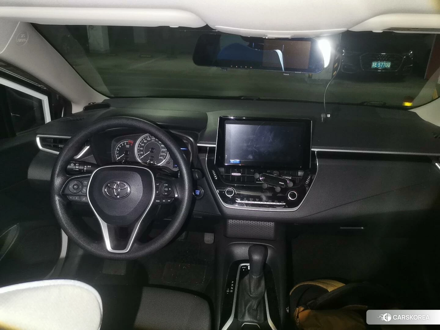 Toyota Corolla id 4510486 из Китая 18