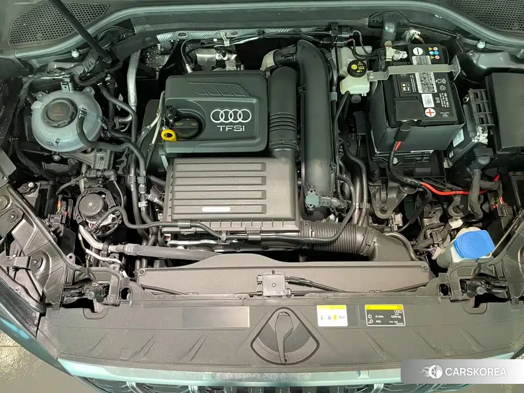 Audi Q2L id 4664588 из Китая 7
