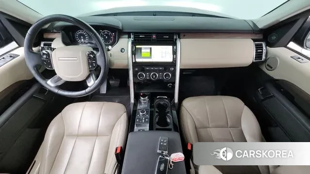 Land Rover Discovery 5 id 3754142 из Кореи 17