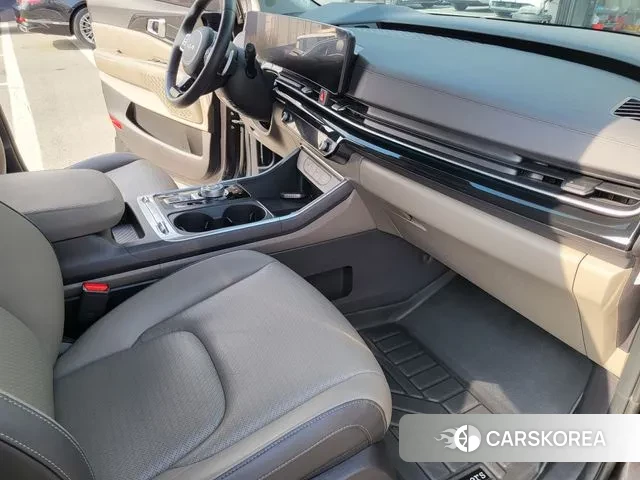 Kia The New Carnival 4th Generation id 3624559 из Кореи 17