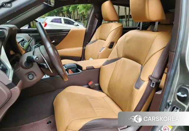 Lexus ES300h 7th generation id 3018571 из Кореи 15