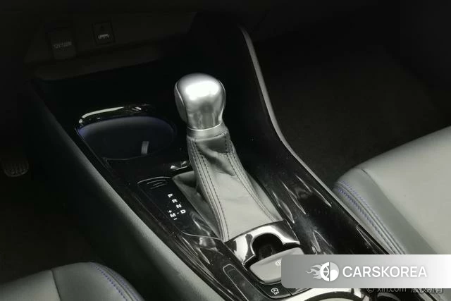 Toyota C-HR id 4279081 из Китая 21