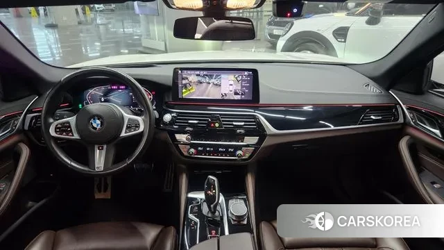 BMW 5 Series (G30) id 3406775 из Кореи 17